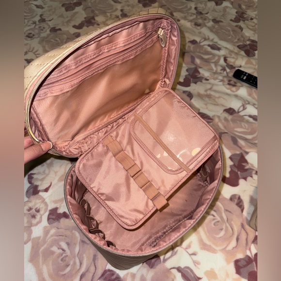 Tartan and Twine cosmetics bag set - Picture 7 of 12